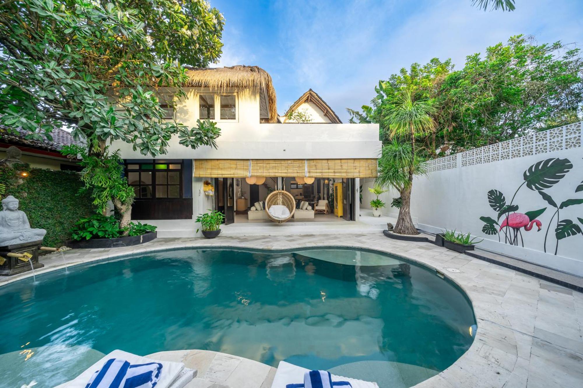 The Monroe Luxury 3-bedroom With Private Pool In 900m To The Seminyak (Bali)